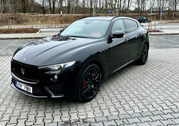 Maserati Levante cena 234900 przebieg: 50000, rok produkcji 2019 z Warszawa małe 379